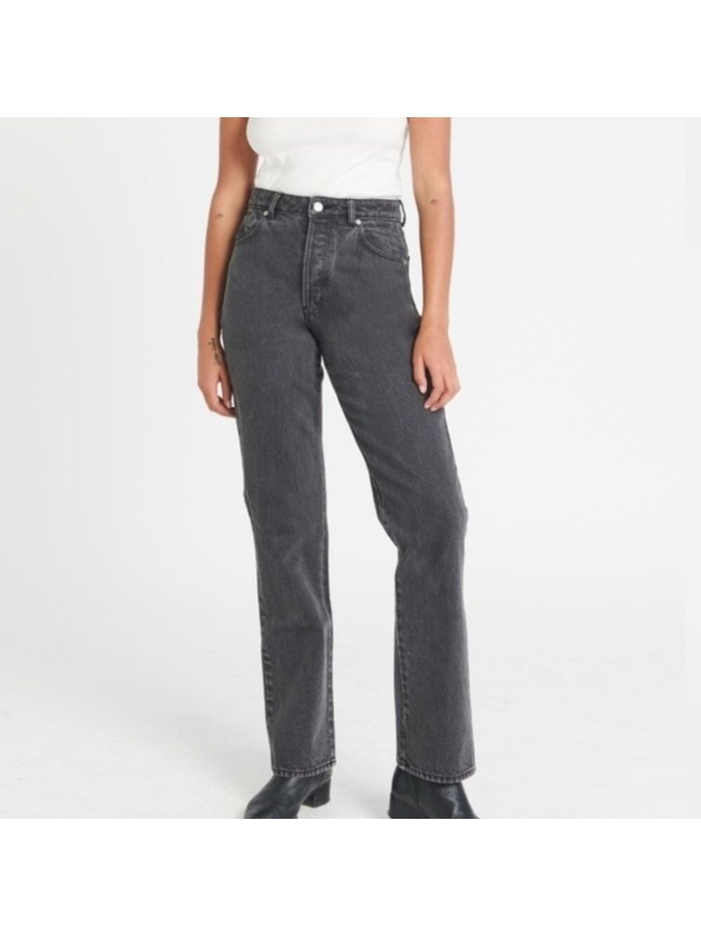 Rollas Classic Straight High Rise Denim Jeans Women's Size 26